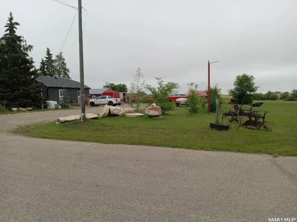 99 Dziendzielowski Avenue Cudworth SK S0K 1B0