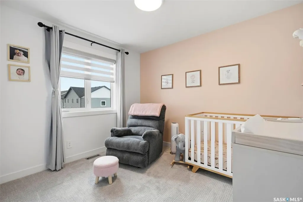 302 Chelsom Manor Saskatoon SK S7V 1R3