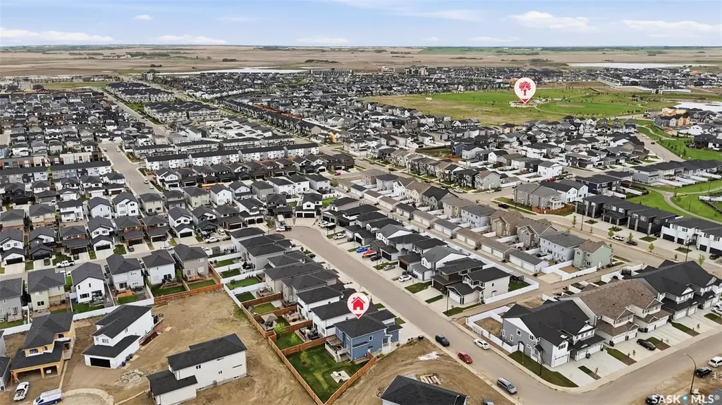 302 Chelsom Manor Saskatoon SK S7V 1R3