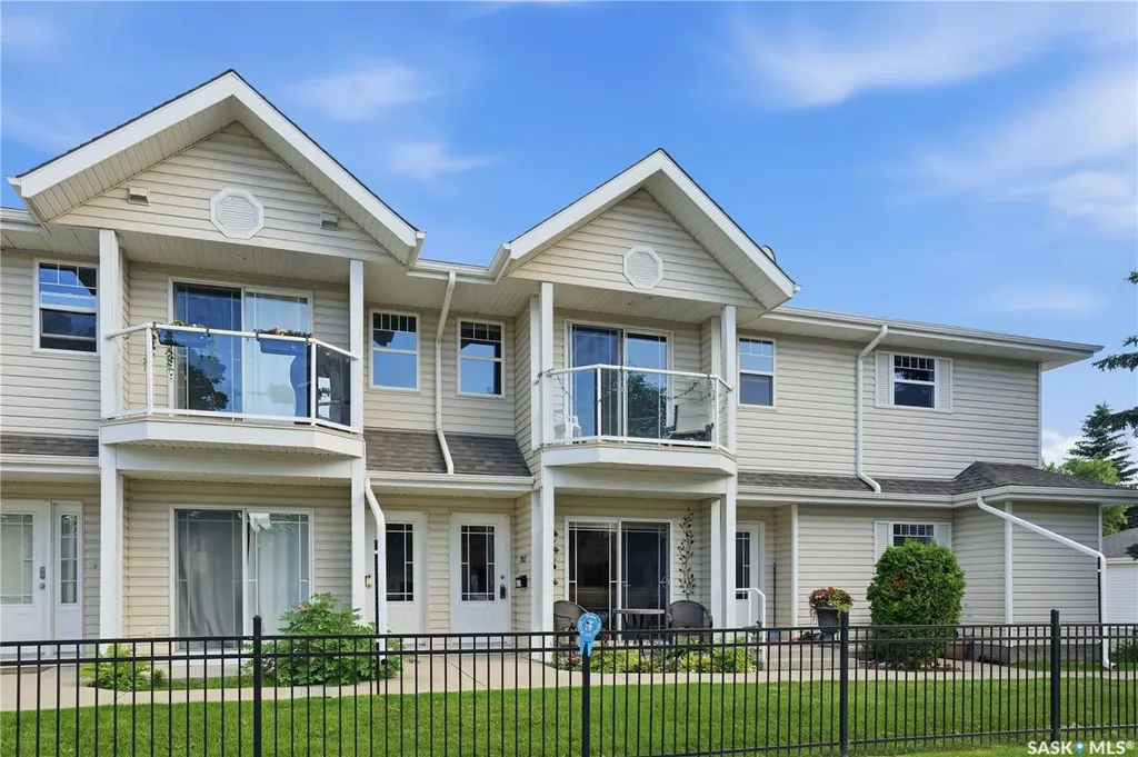 141 105th Street W Saskatoon SK S7N 1N3