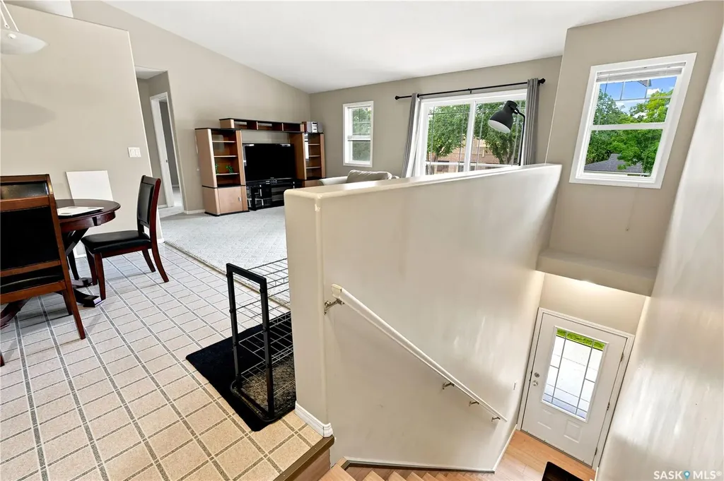 141 105th Street W Saskatoon SK S7N 1N3