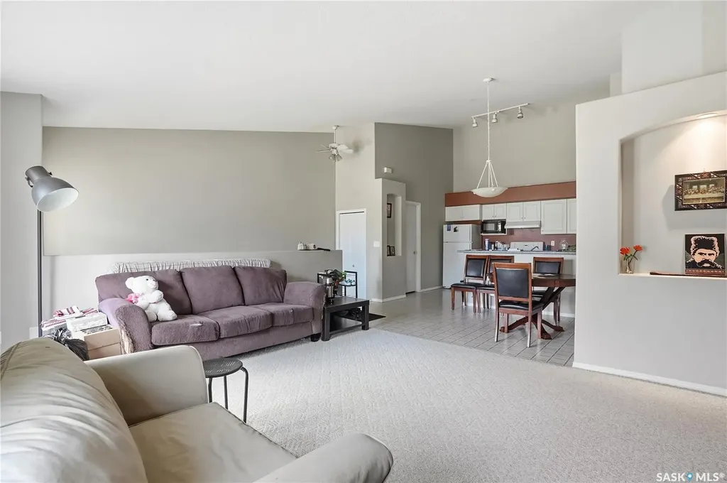 141 105th Street W Saskatoon SK S7N 1N3