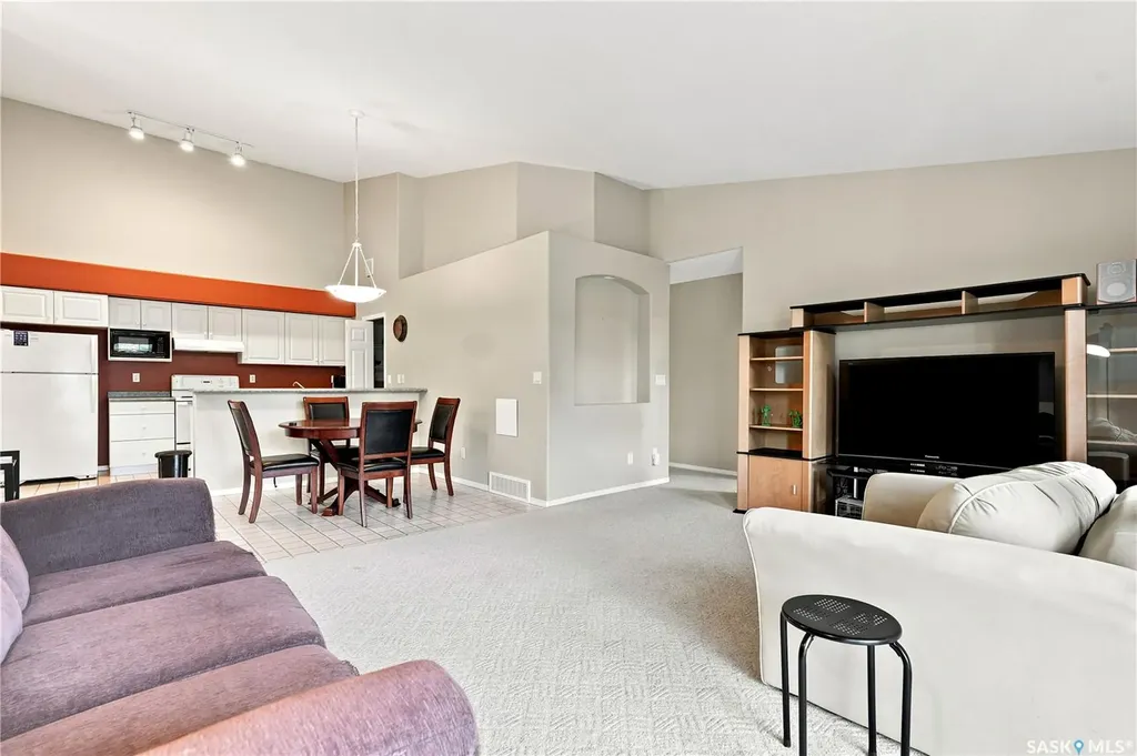 141 105th Street W Saskatoon SK S7N 1N3