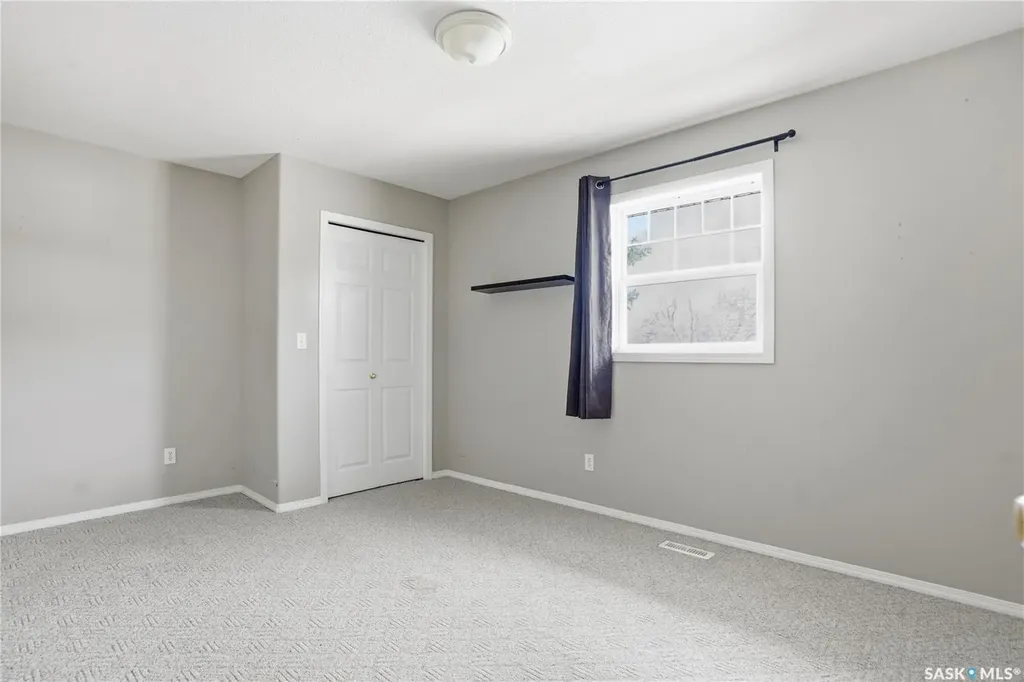 141 105th Street W Saskatoon SK S7N 1N3