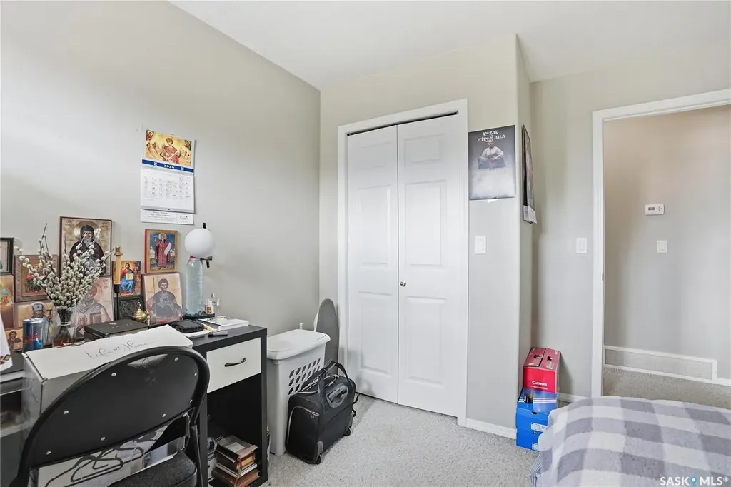 141 105th Street W Saskatoon SK S7N 1N3