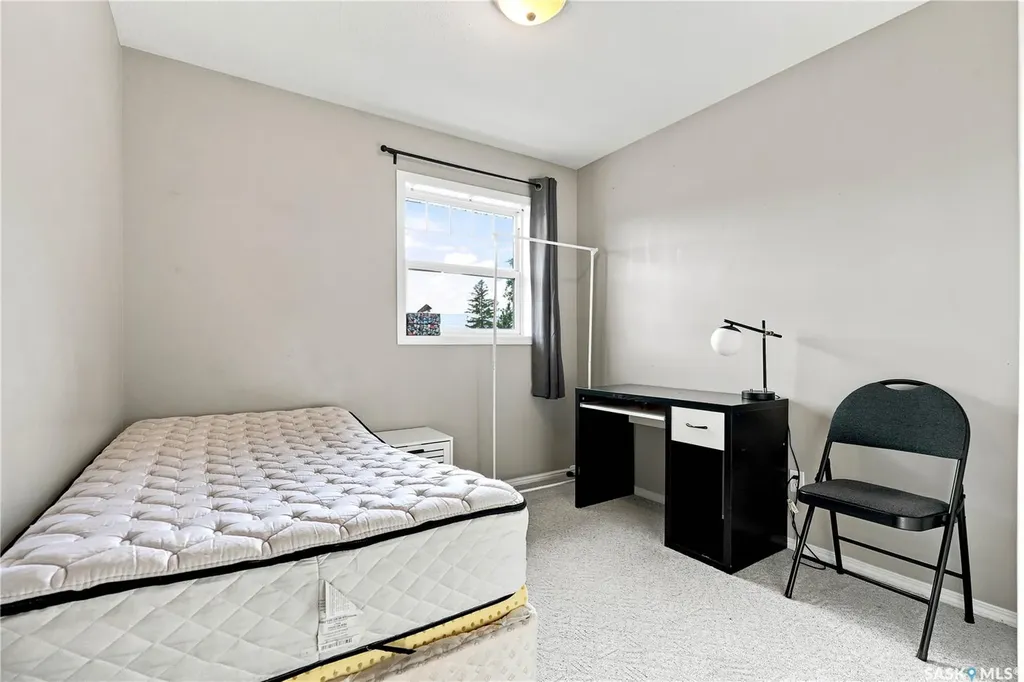 141 105th Street W Saskatoon SK S7N 1N3