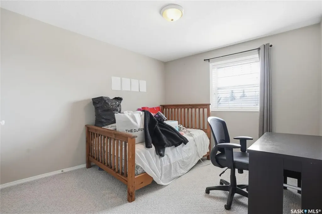 141 105th Street W Saskatoon SK S7N 1N3
