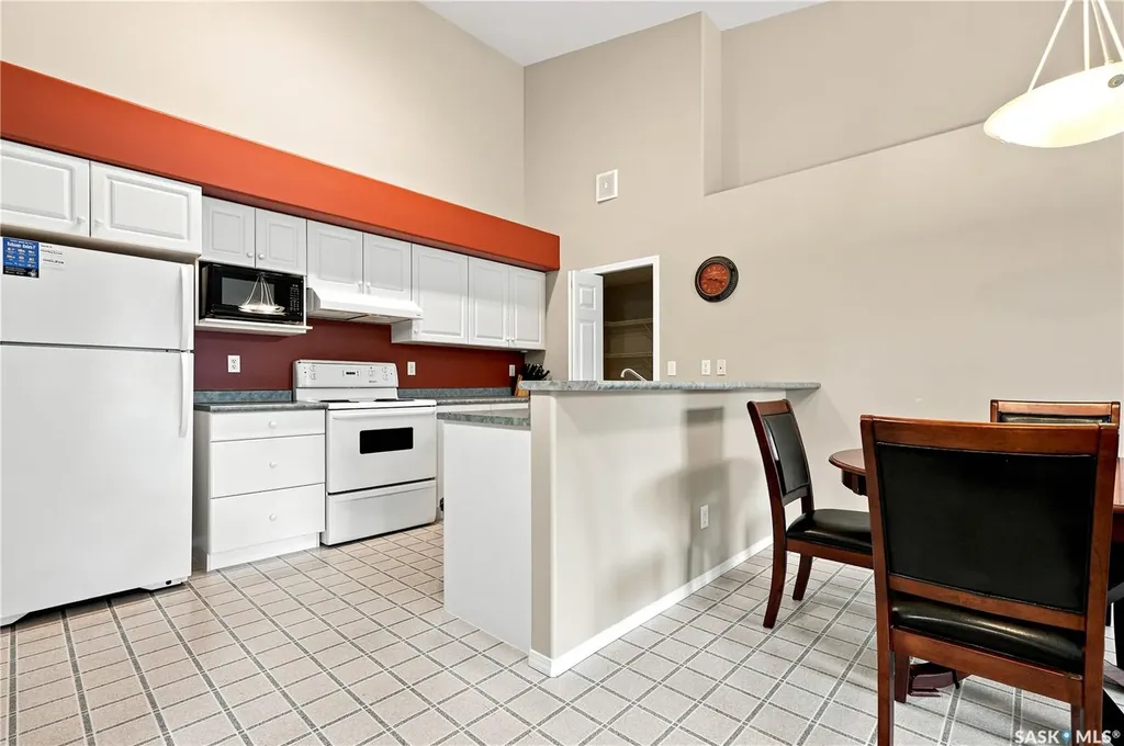 141 105th Street W Saskatoon SK S7N 1N3