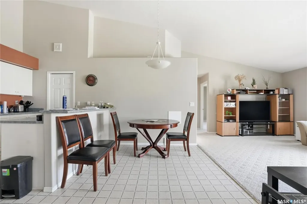 141 105th Street W Saskatoon SK S7N 1N3