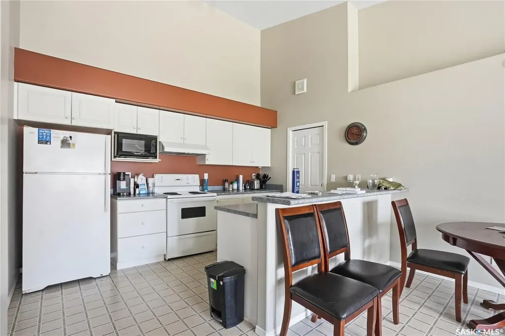 141 105th Street W Saskatoon SK S7N 1N3