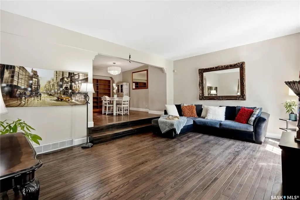 39 Laverendrye Way Regina SK S4S 5Z6