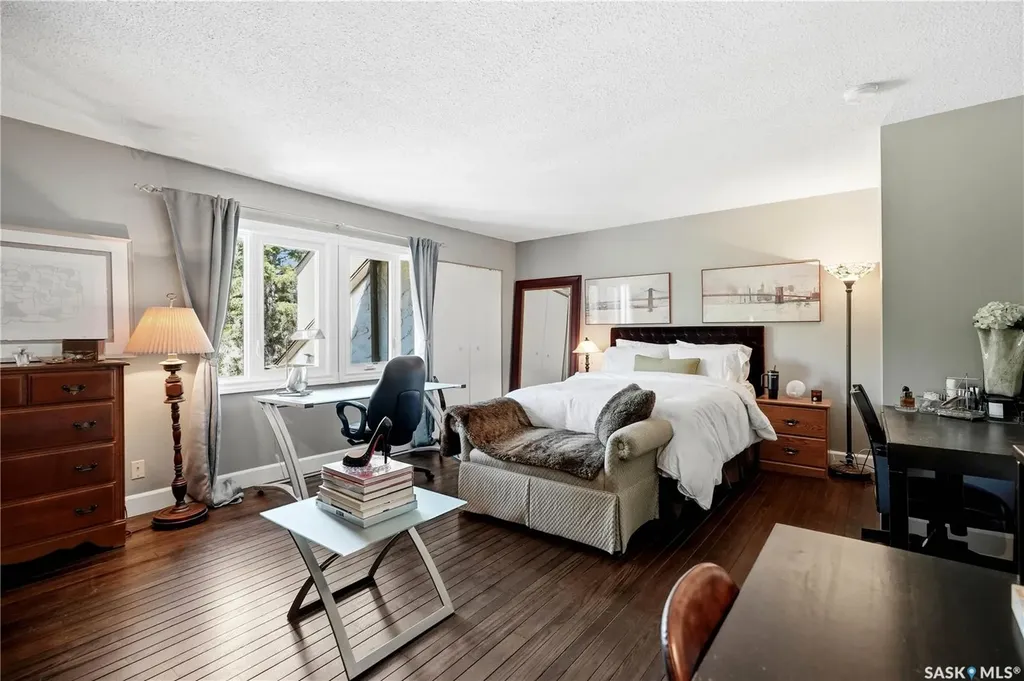 39 Laverendrye Way Regina SK S4S 5Z6