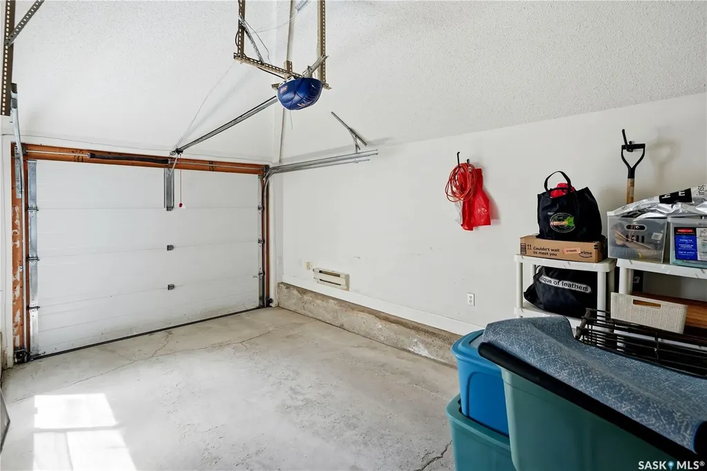 39 Laverendrye Way Regina SK S4S 5Z6