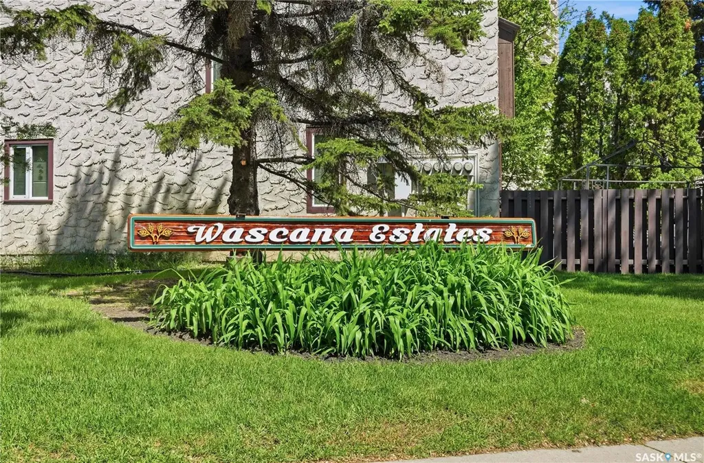 39 Laverendrye Way Regina SK S4S 5Z6