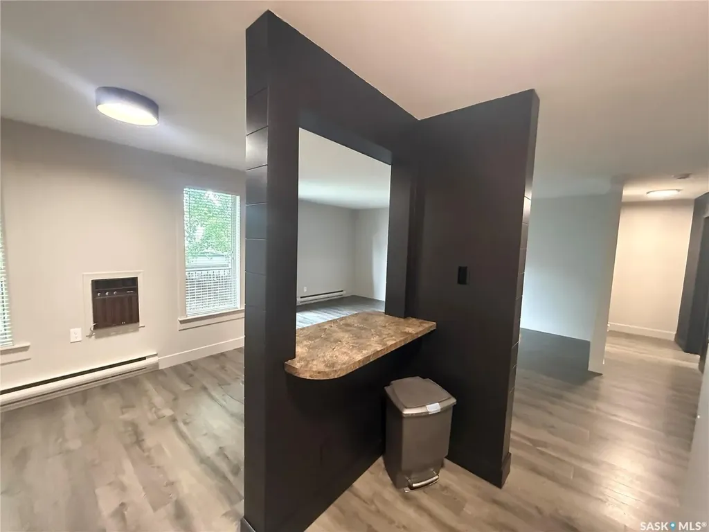 302 Tait Crescent Saskatoon SK S7H 5L2