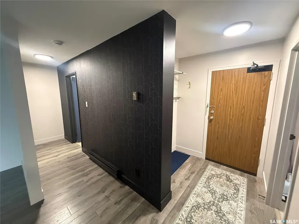 302 Tait Crescent Saskatoon SK S7H 5L2