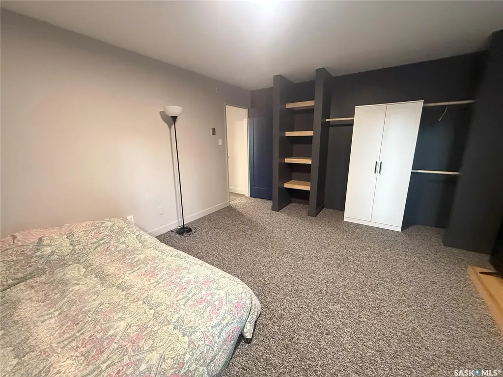 302 Tait Crescent Saskatoon SK S7H 5L2