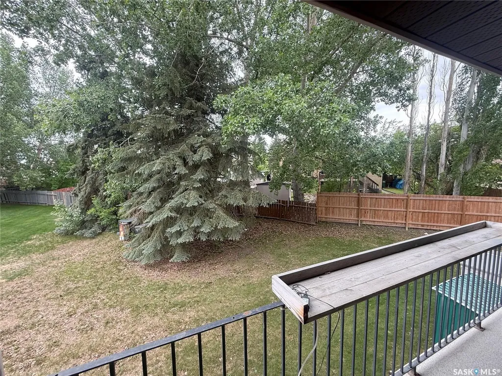 302 Tait Crescent Saskatoon SK S7H 5L2