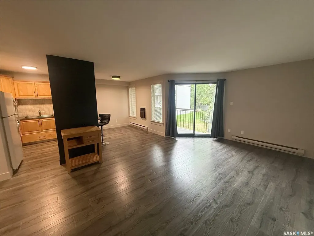 302 Tait Crescent Saskatoon SK S7H 5L2