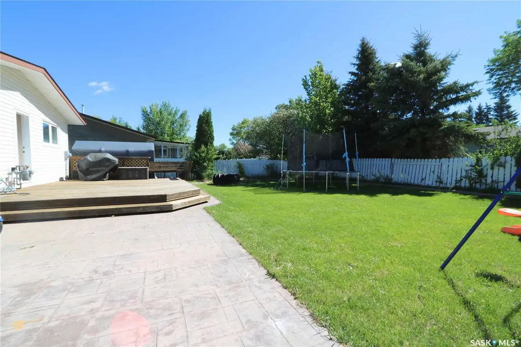 185 Mcburney Drive Yorkton SK S3N 3N1