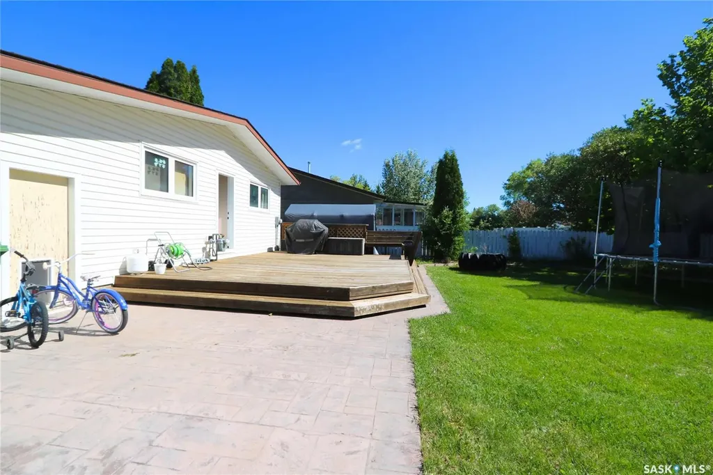 185 Mcburney Drive Yorkton SK S3N 3N1