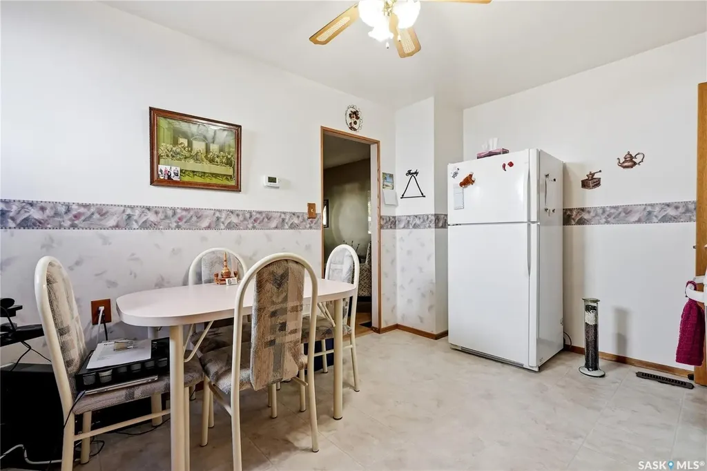1117 5th Street E Saskatoon SK S7H 1H4