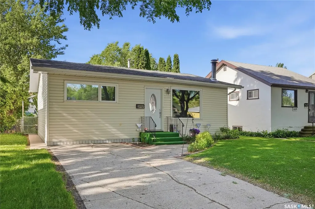 1117 5th Street E Saskatoon SK S7H 1H4