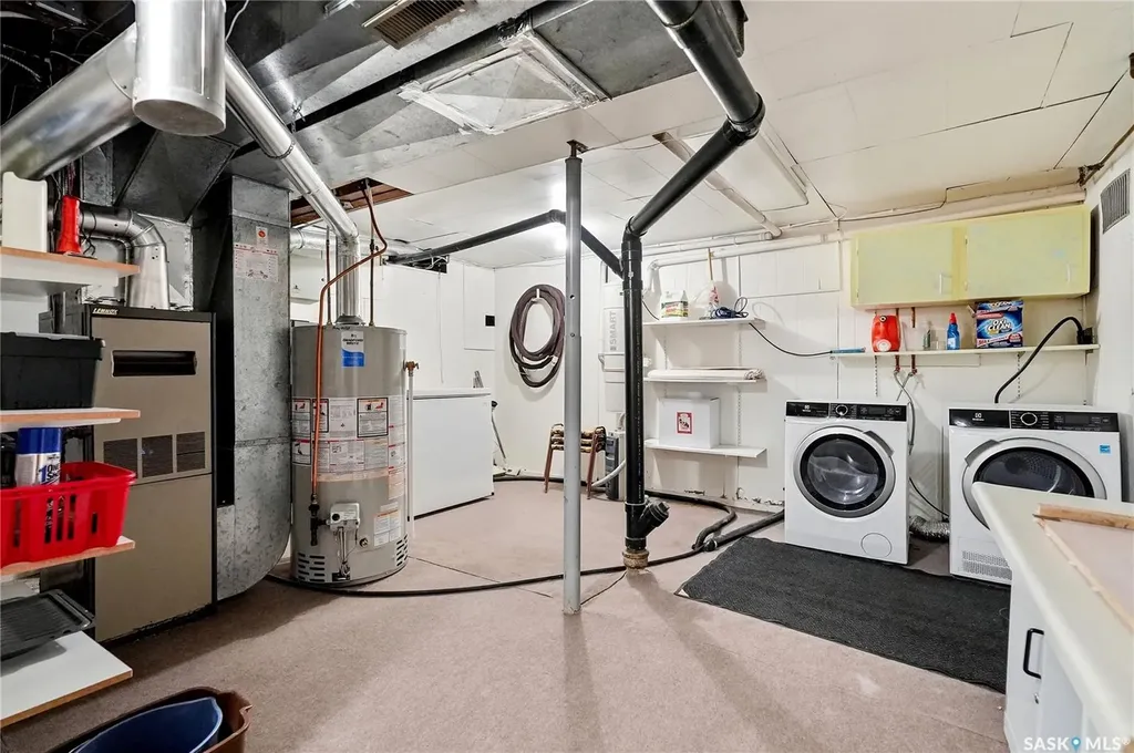 1117 5th Street E Saskatoon SK S7H 1H4