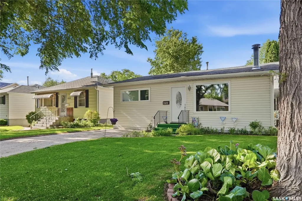 1117 5th Street E Saskatoon SK S7H 1H4