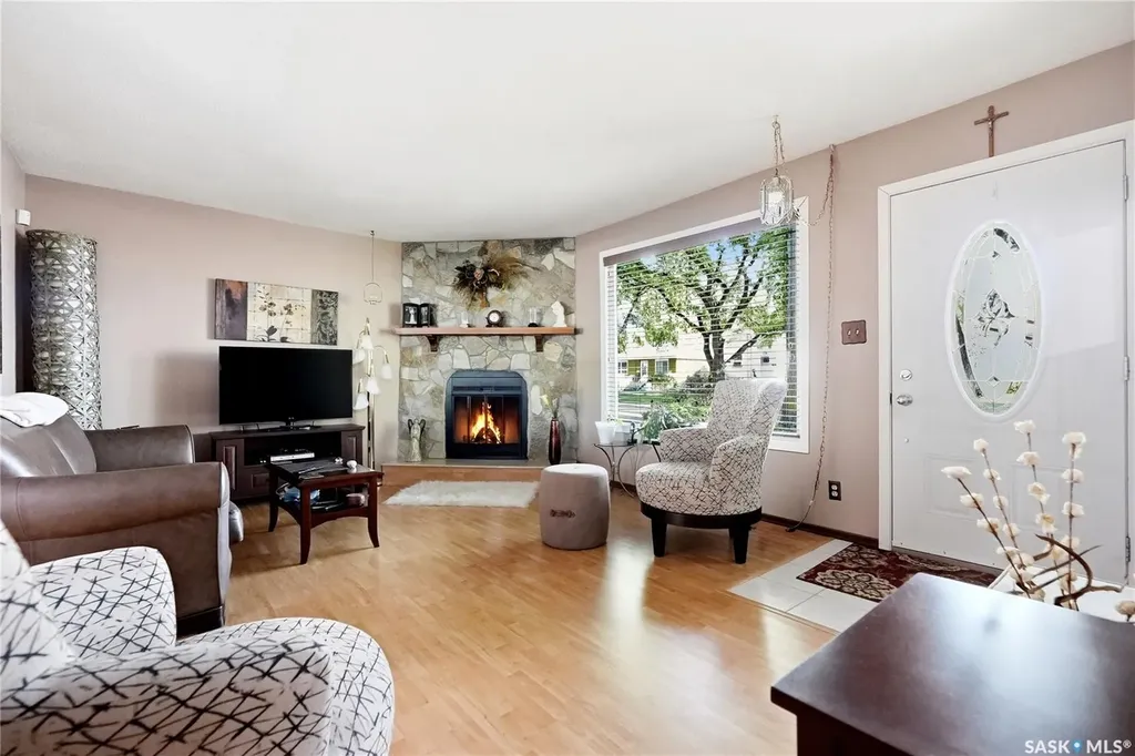 1117 5th Street E Saskatoon SK S7H 1H4