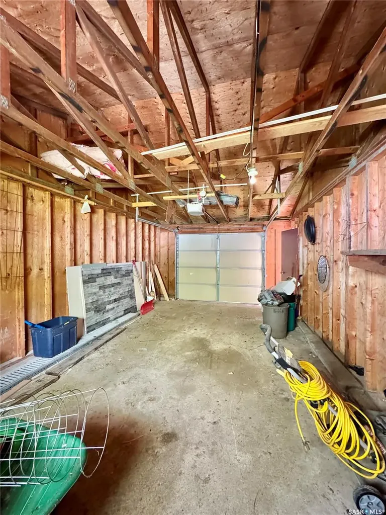 302 Maple Bay Langenburg SK S0A 2A0