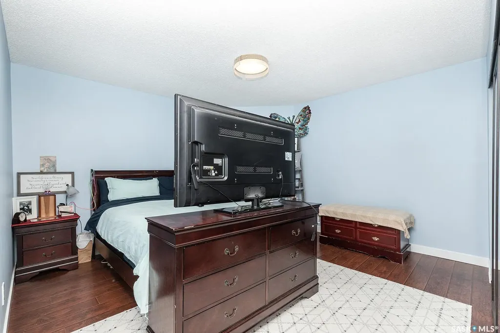 314 Tait Crescent Saskatoon SK S7H 5L2