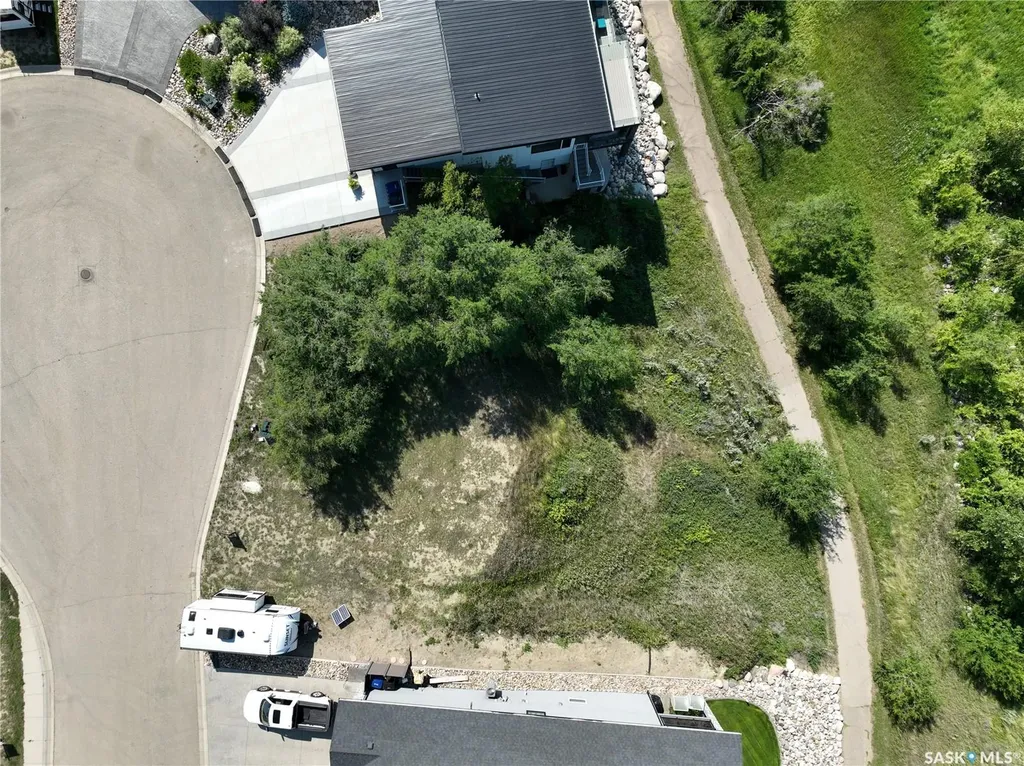 13 Copper Ridge Way Moose Jaw SK S6H 4R1