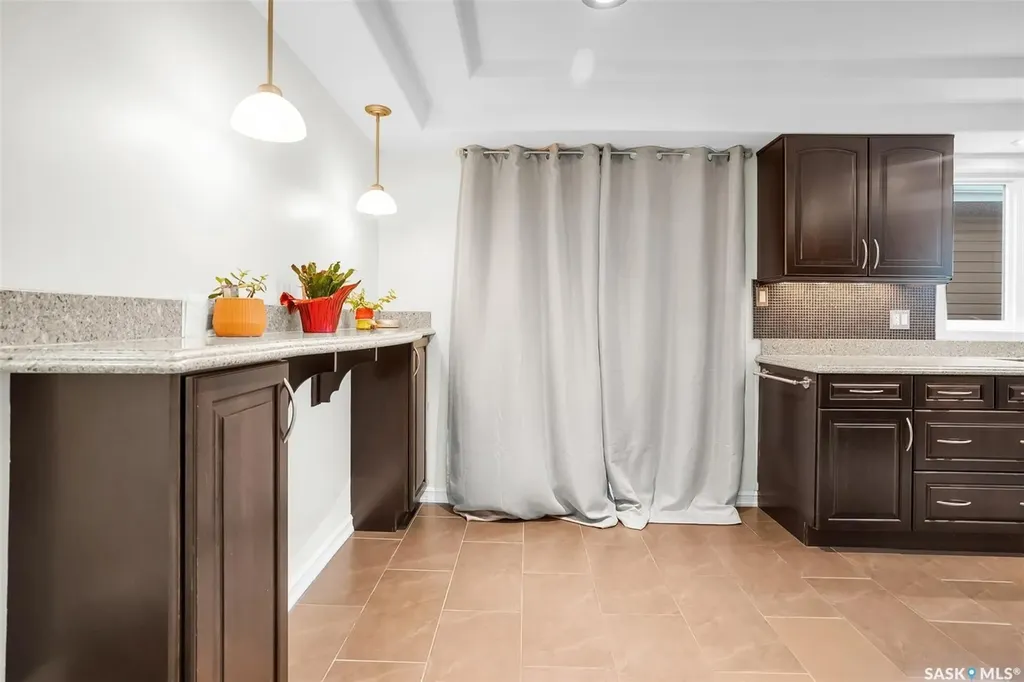 3445 Caen Street Saskatoon SK S7M 3P5