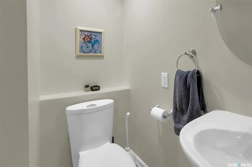 3445 Caen Street Saskatoon SK S7M 3P5