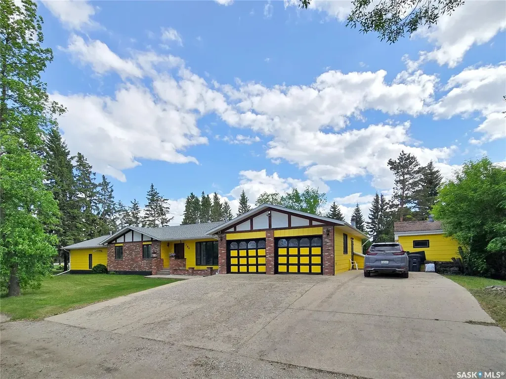 180 2nd Avenue S Duck Lake SK S0K 1J0