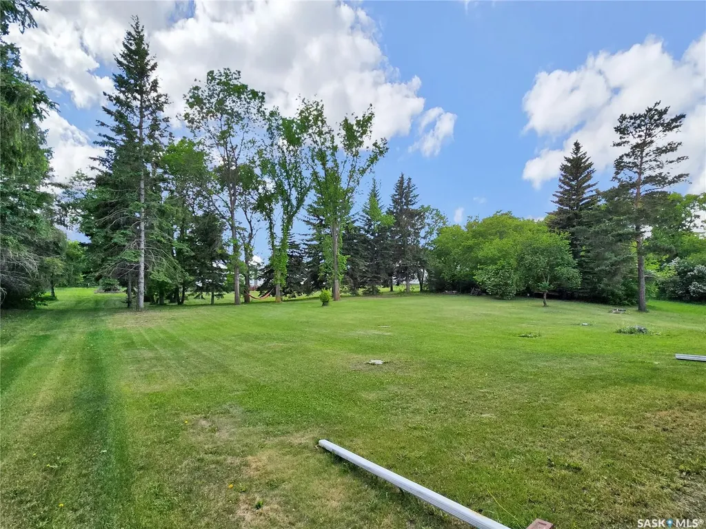 180 2nd Avenue S Duck Lake SK S0K 1J0