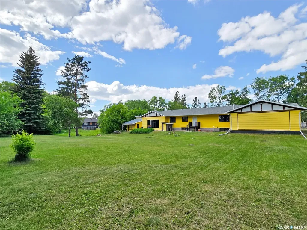 180 2nd Avenue S Duck Lake SK S0K 1J0
