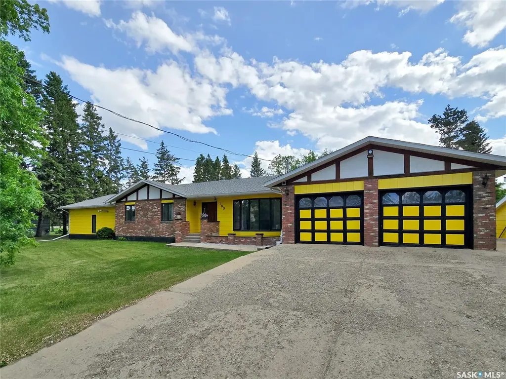 180 2nd Avenue S Duck Lake SK S0K 1J0