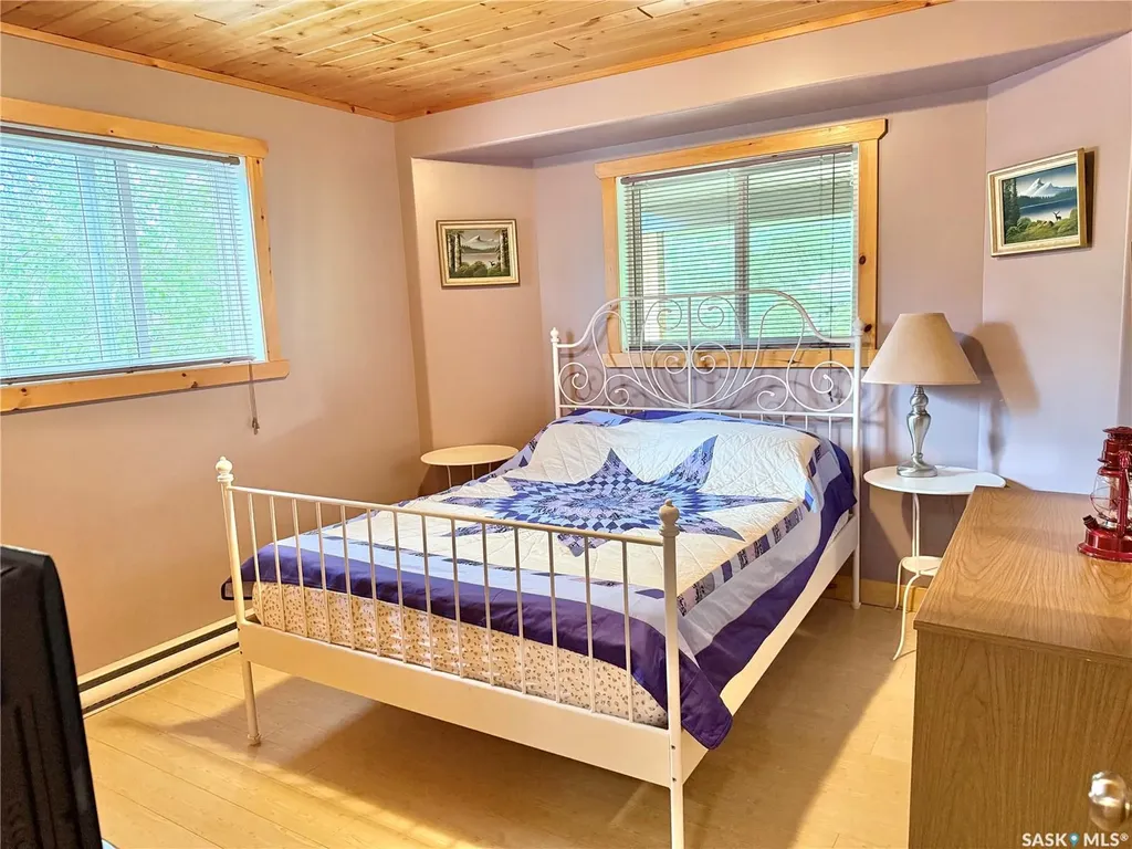 327 Venture Road Pebble Baye SK S0J 2G0