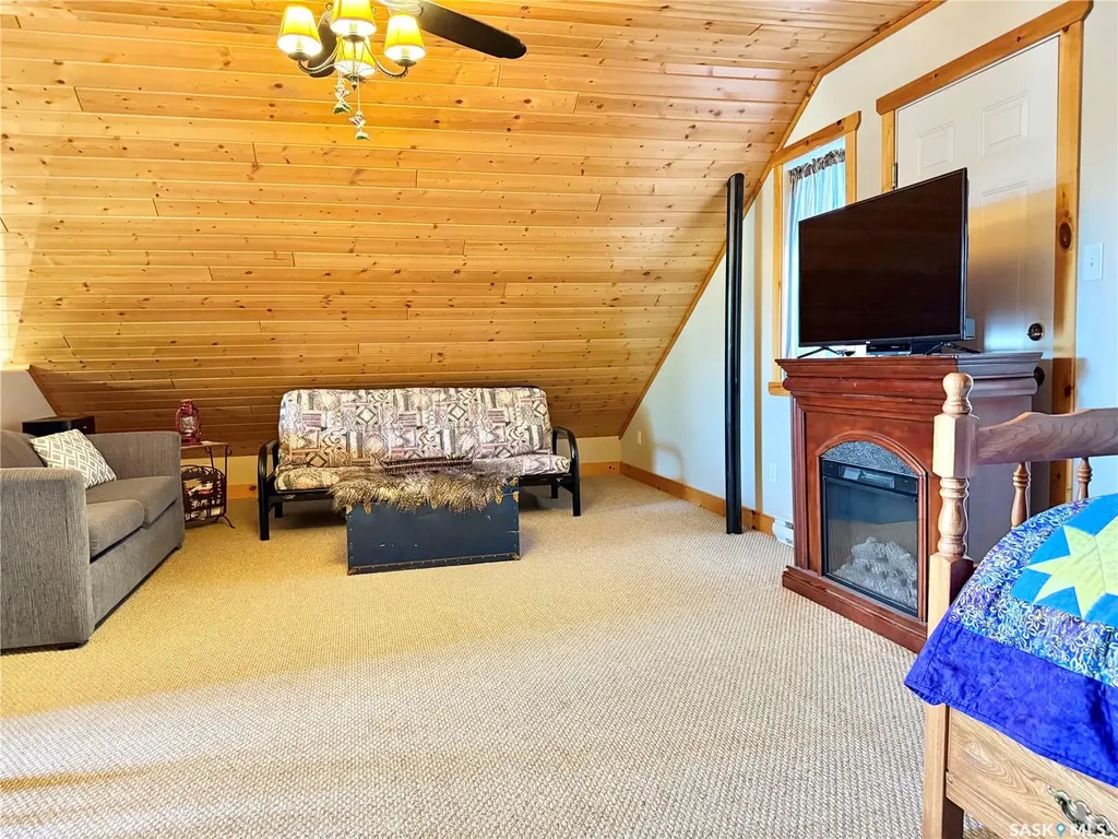 327 Venture Road Pebble Baye SK S0J 2G0