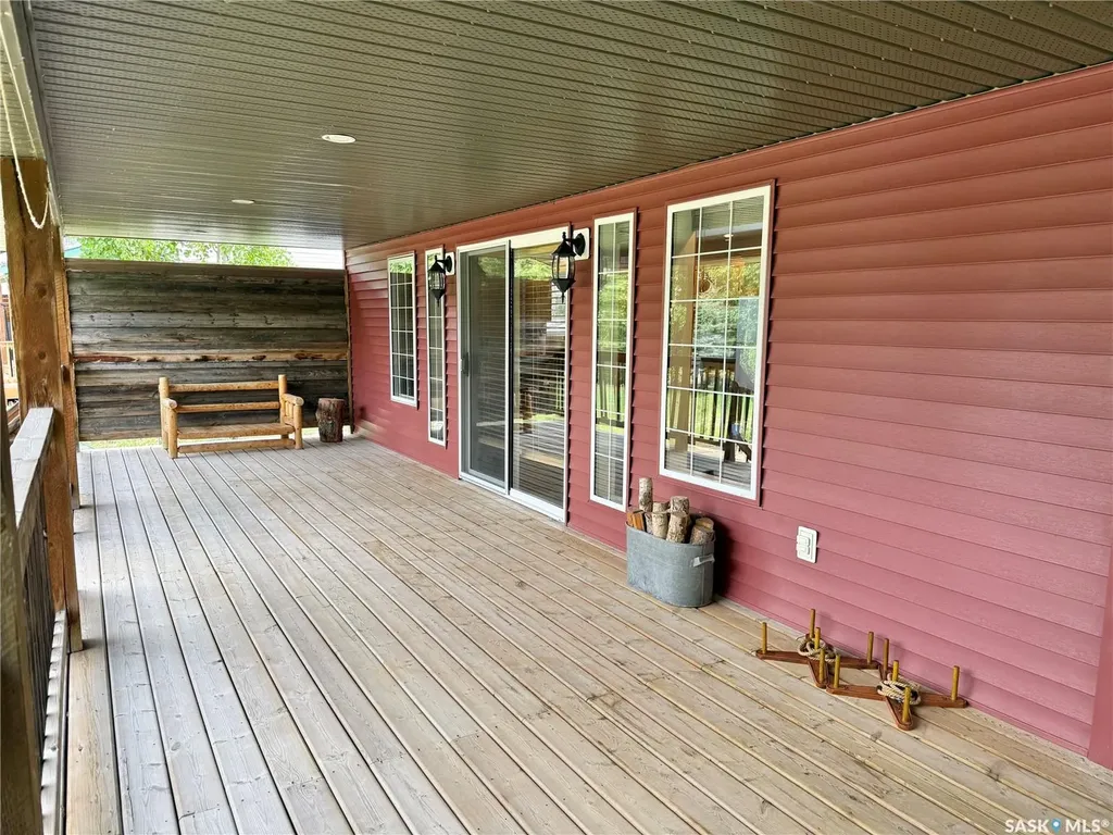 327 Venture Road Pebble Baye SK S0J 2G0