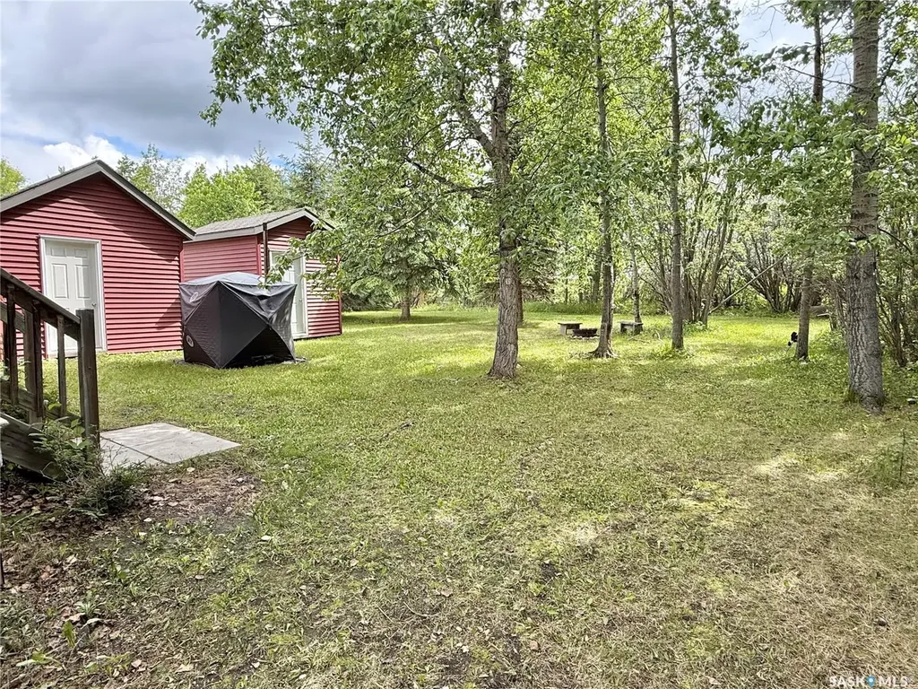 327 Venture Road Pebble Baye SK S0J 2G0