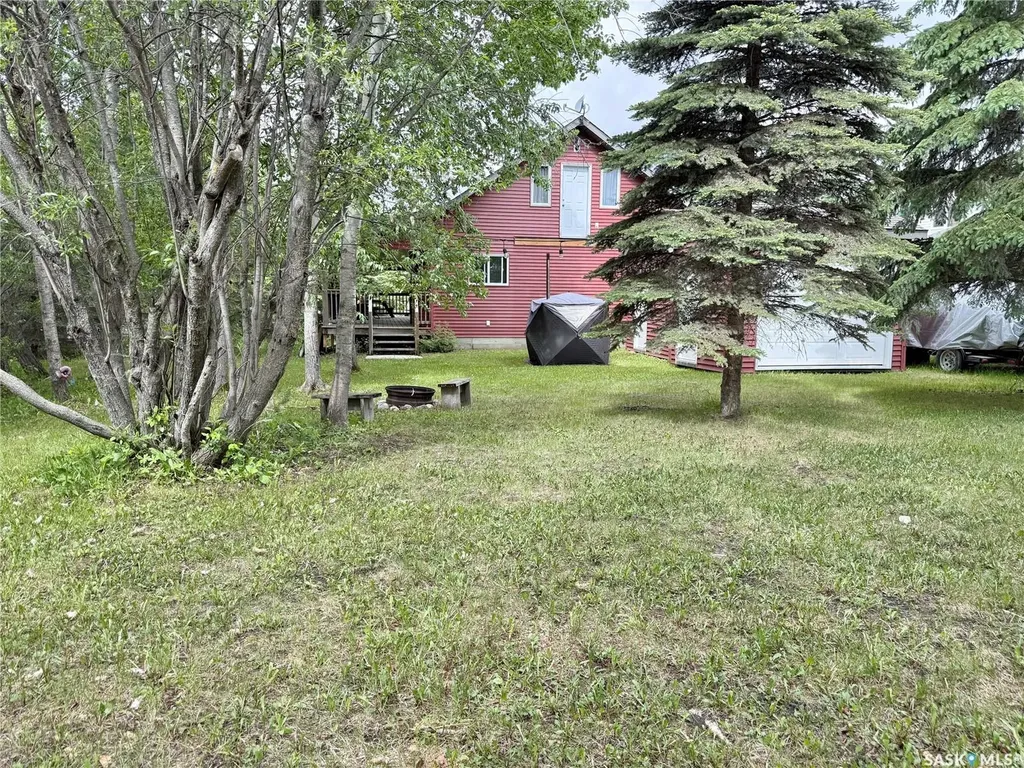 327 Venture Road Pebble Baye SK S0J 2G0