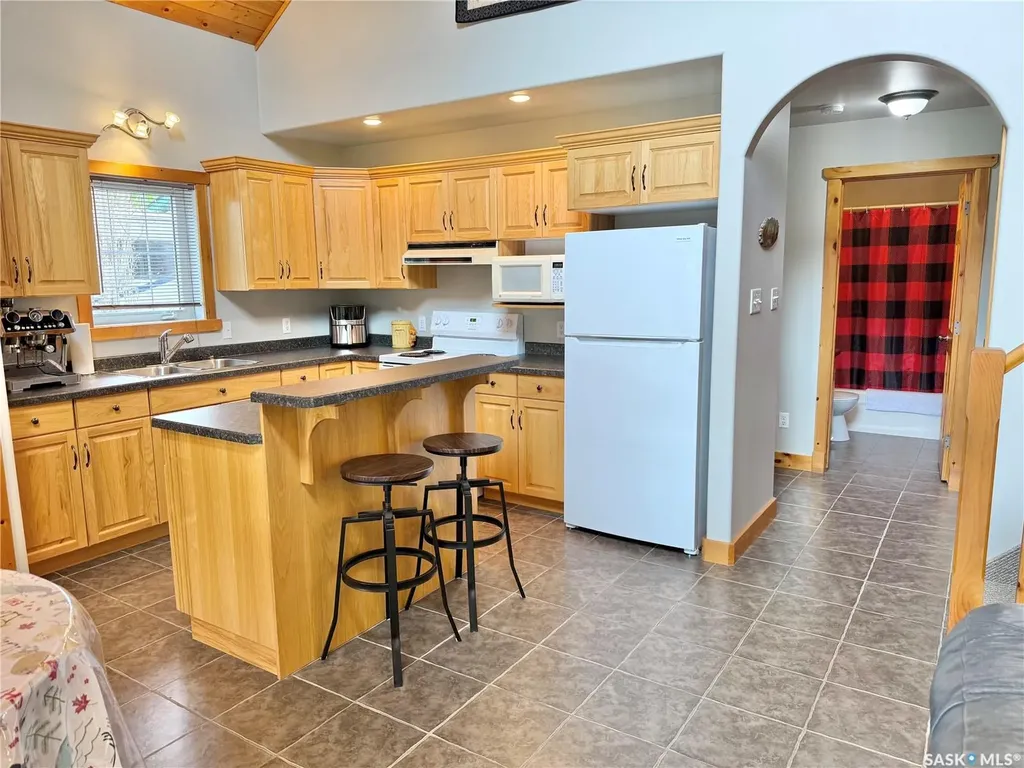 327 Venture Road Pebble Baye SK S0J 2G0