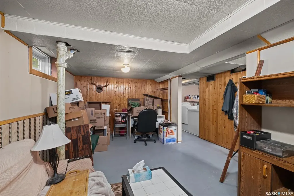 361 14th Street W Prince Albert SK S6V 3L6