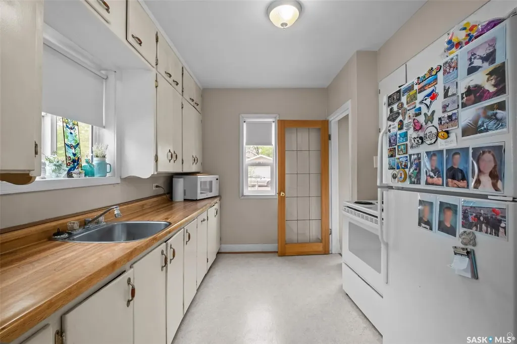 361 14th Street W Prince Albert SK S6V 3L6