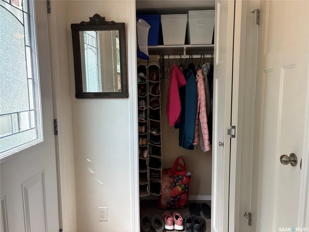 115 Dalgleish Link Saskatoon SK S7W 0N5