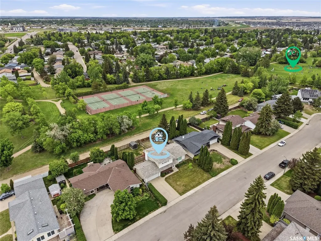 86 Duncan Crescent Saskatoon SK S7H 4K4