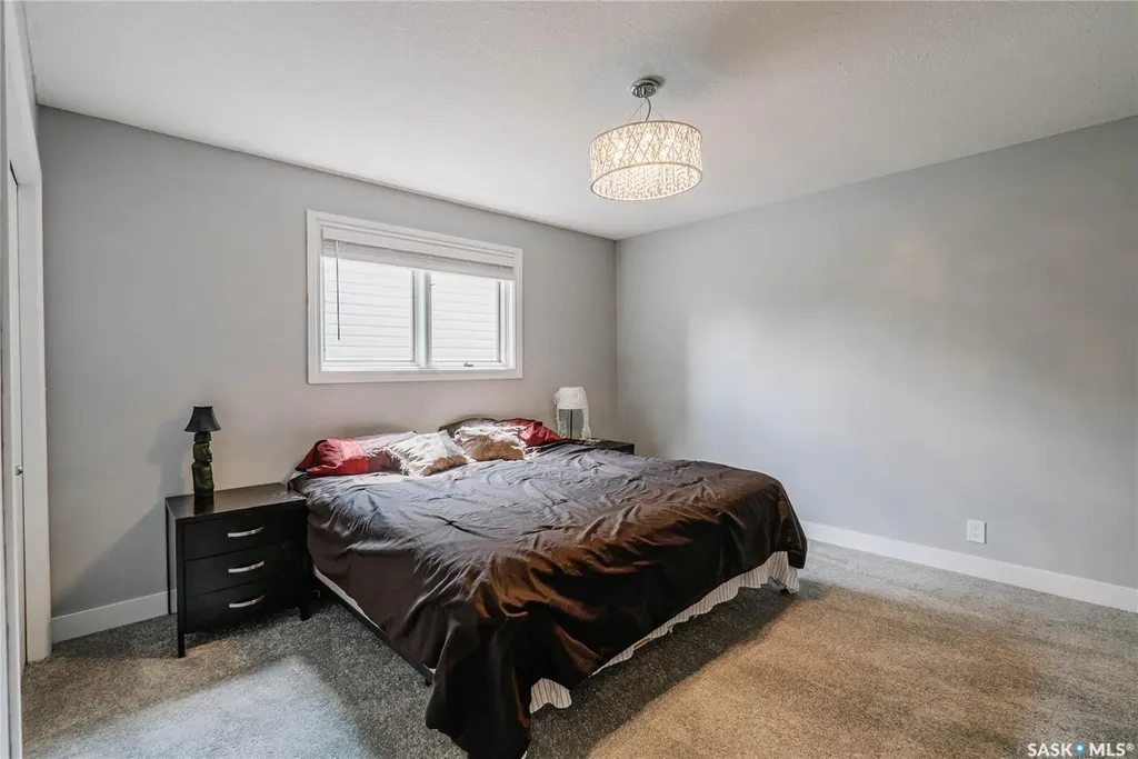 335 Thain Crescent Saskatoon SK S7K 6N1